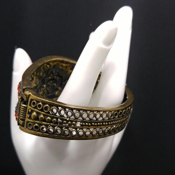 Vintage Rhinestone Antique Gold Tone Hinged Bracelet, 6 3/4 Inches - Picture 6 of 9